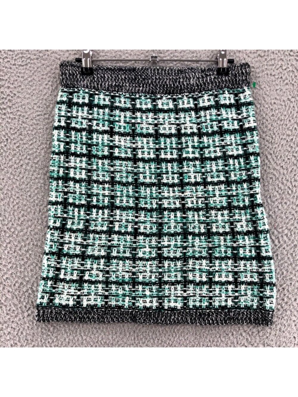 ASOS Skirt Women 6 Green Plaid Boucle Sweater Knit Stretch Mini Straight Pull On